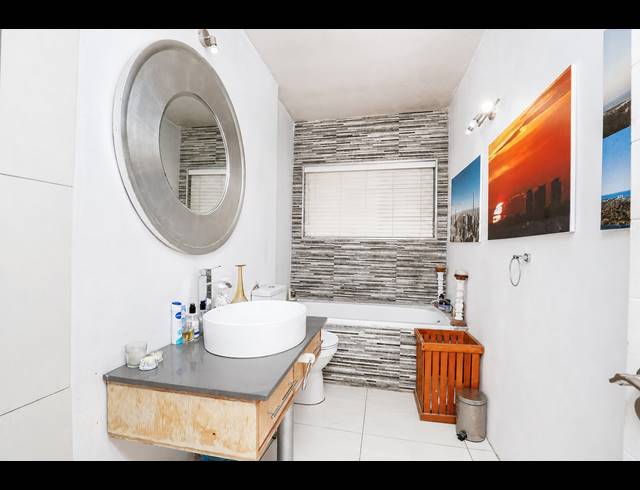 3 BEDROOM TOWNHOUSE FOR SALE IN MORNINGSIDE